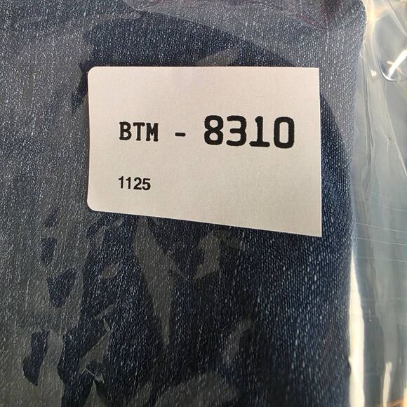 ZCO Girls Jeans Size 8 Bootcut Embroidered Pockets Stretch Denim - Picture 10 of 10